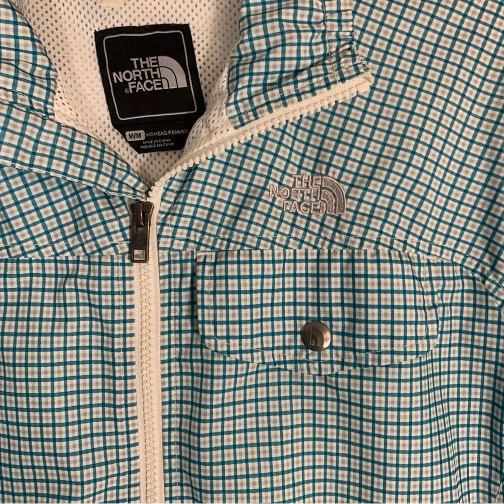 The North Face Blue and White Jacket Lightweight Design Ladies Medium - Picture 2 of 7